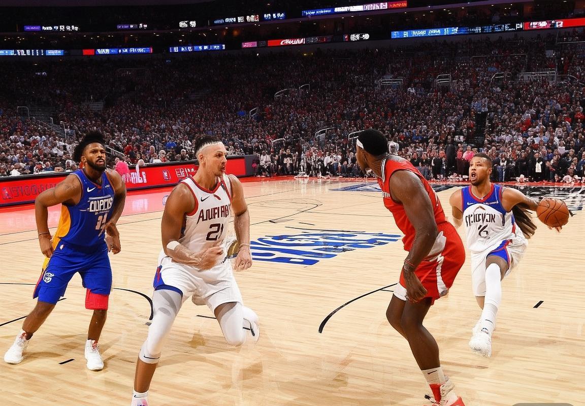 2019NBA火箭快船对决：绝杀与逆袭的火花对决